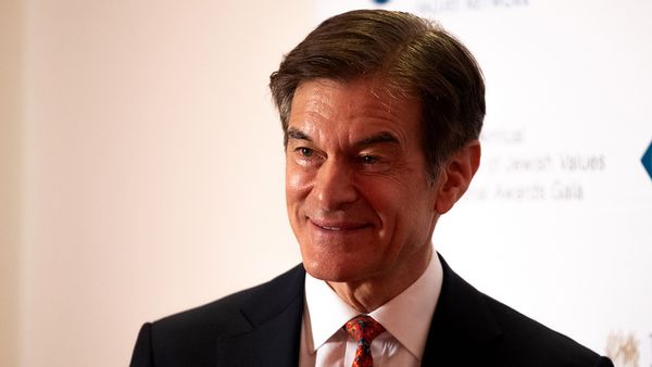 Dr. Oz has never endorsed weight loss gummies or keto gummies nor did he endorse a gummy product with apple cider vinegar, perhaps better known as ACV.