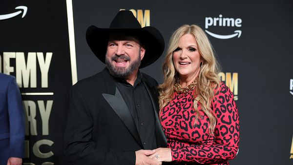 Trisha Yearwood and Garth Brooks never endorsed keto weight loss gummies or any sort of belly melt gummies.